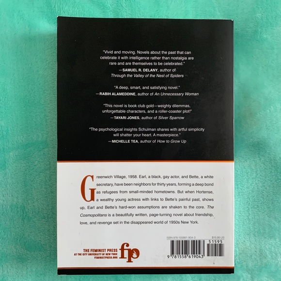 Book 📖 - Picture 2 of 3